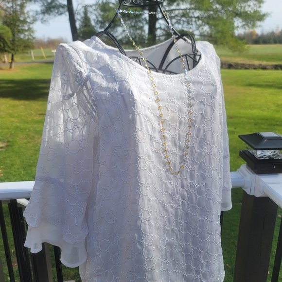Maurices Tops - HP!  $3/$33  Maurices white top, lightweight lacey print, size L, EUC